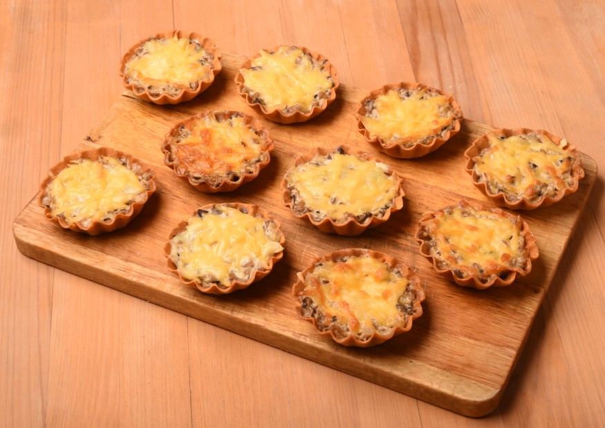 Julienne tartlets